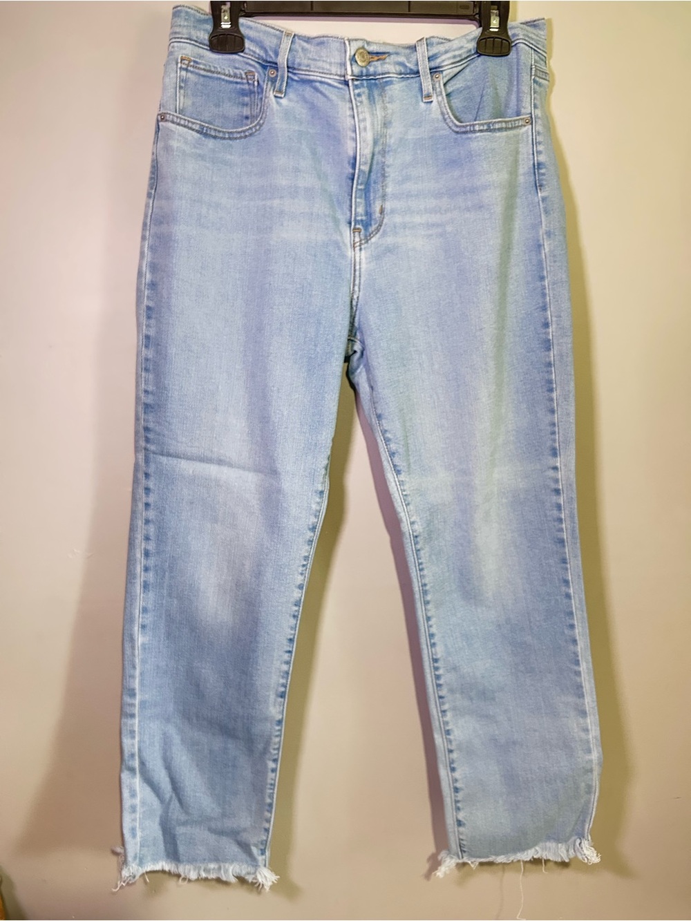 Levi’s 724 High Rise Straight Crop Jeans Women’s 32 Light Wash Raw Hem